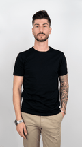 T-shirt Básica Preta