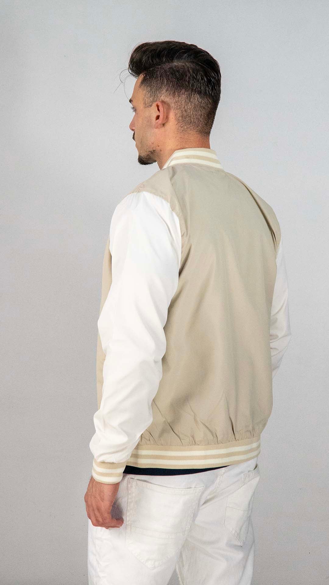 Bomber Bege