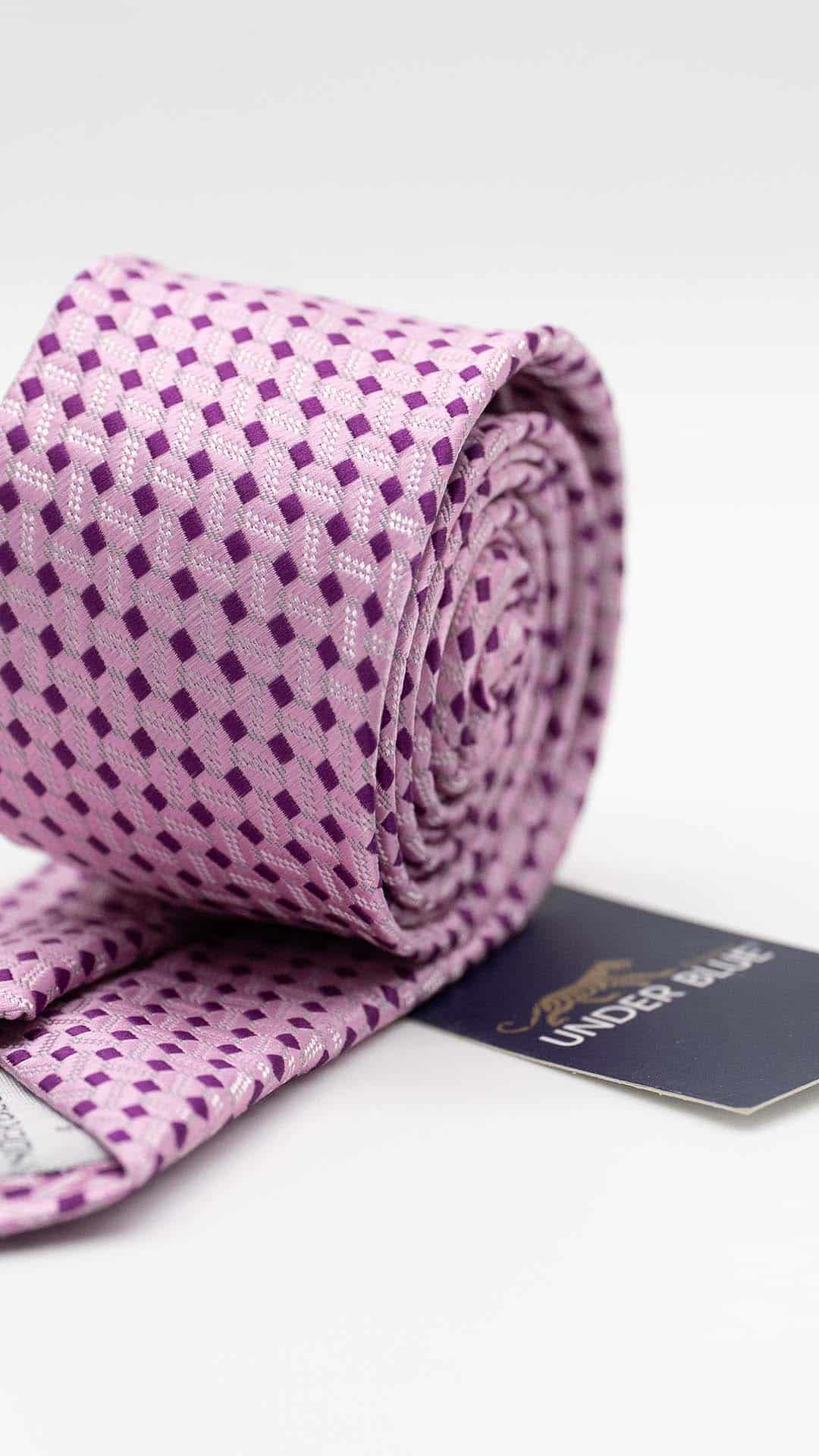 Gravata Skinny com Padrão Rosa e Vermelho