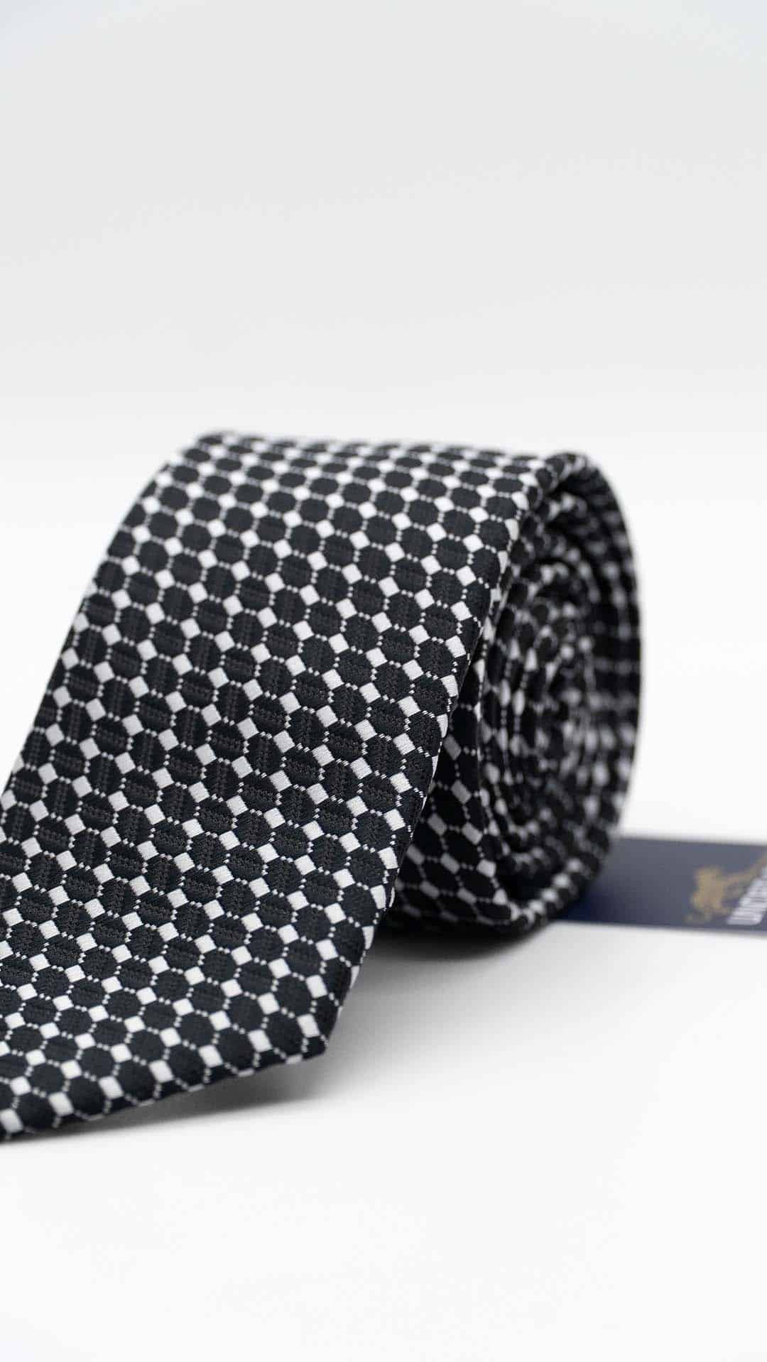 Gravata Skinny com Padrão Preto e Branco