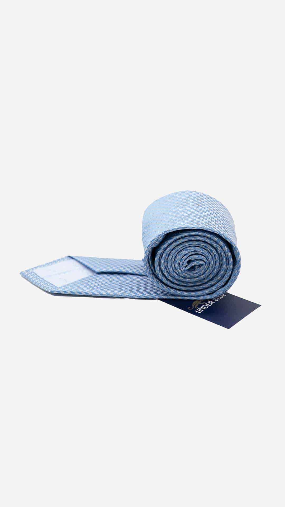 Gravata Skinny Azul Claro com Padrão