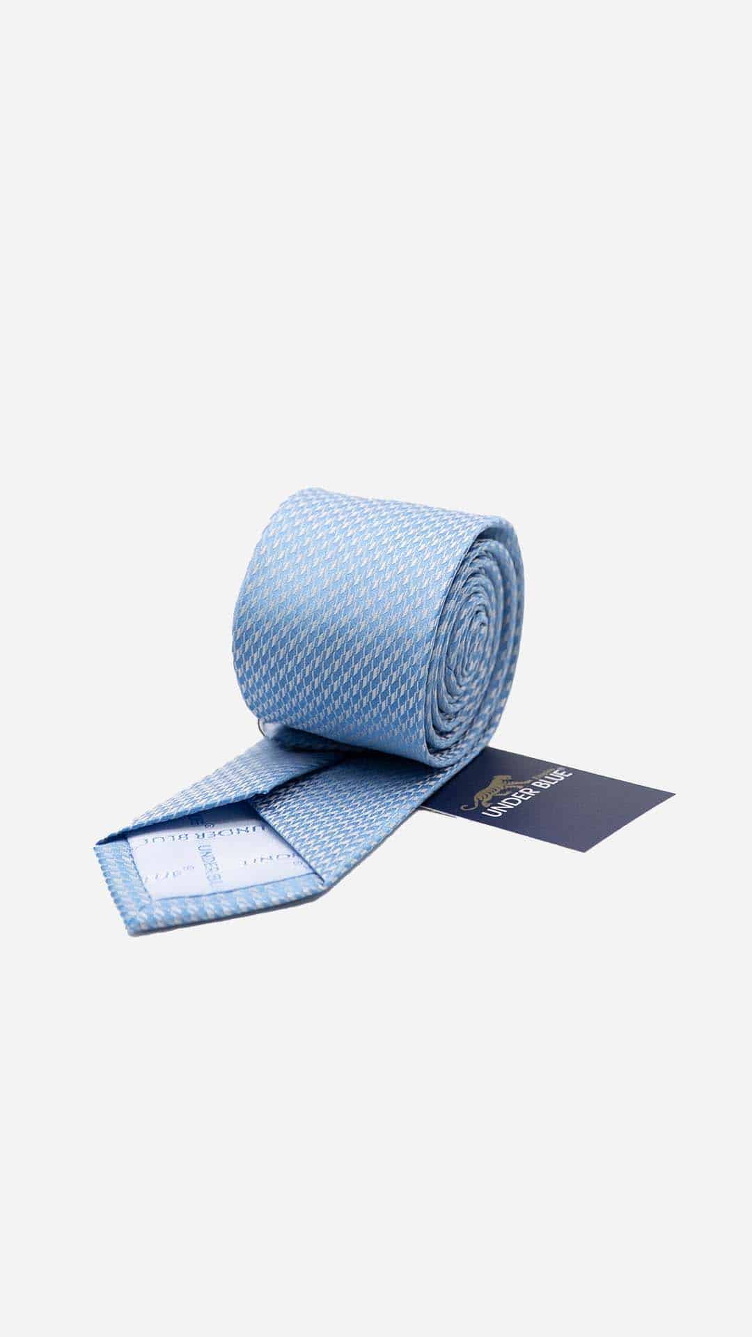 Gravata Skinny Azul Claro com Padrão