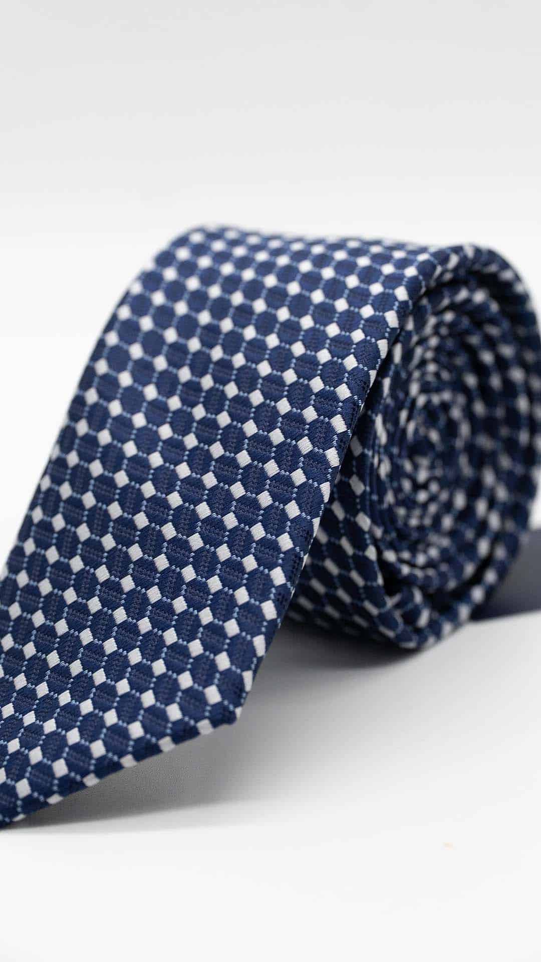 Gravata Skinny com Padrão Azul e Branco