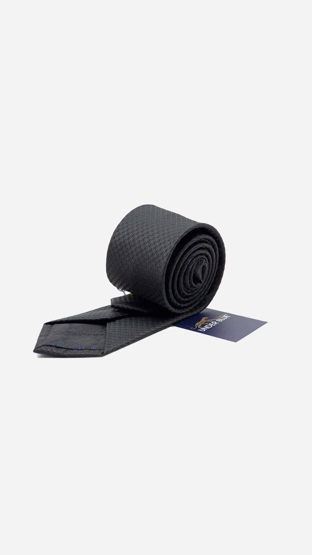 Gravata Skinny Preta com Padrão