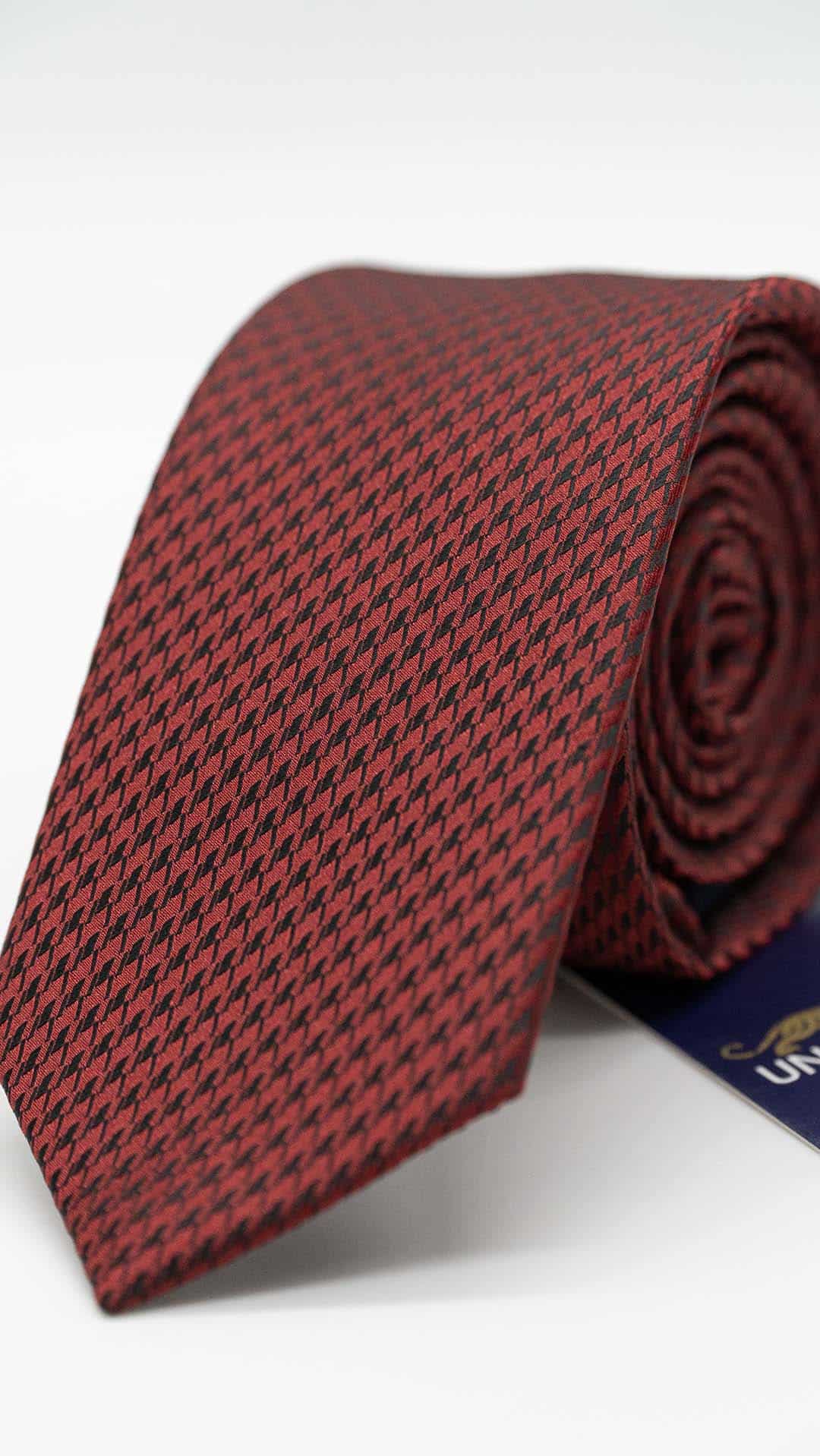 Gravata Skinny Dark Red com Padrão
