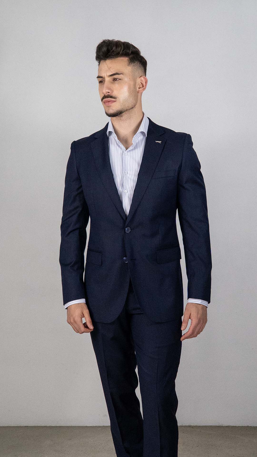 Fato Azul de Lã