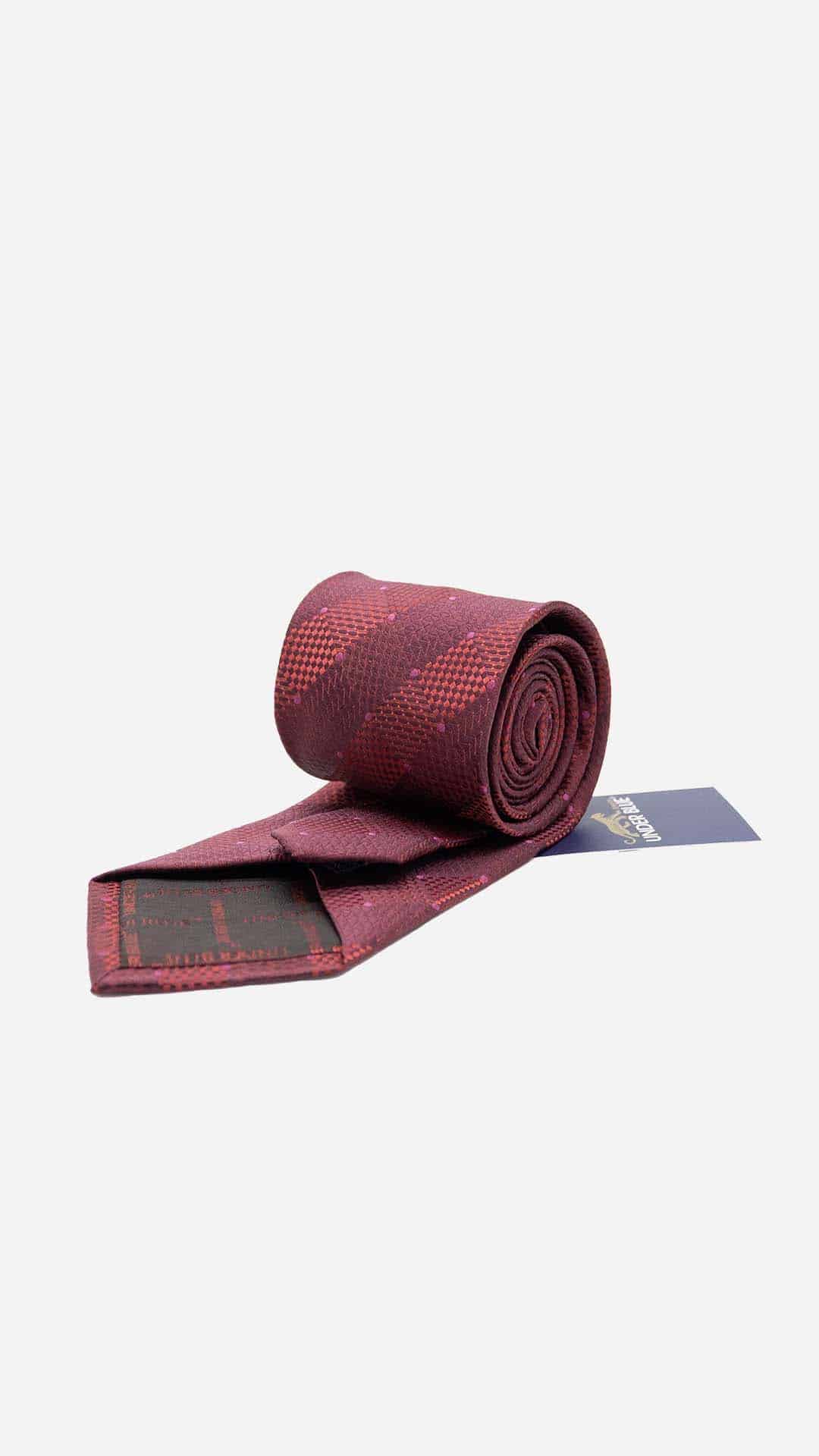 Gravata Regular Vermelha com Pintas Rosa