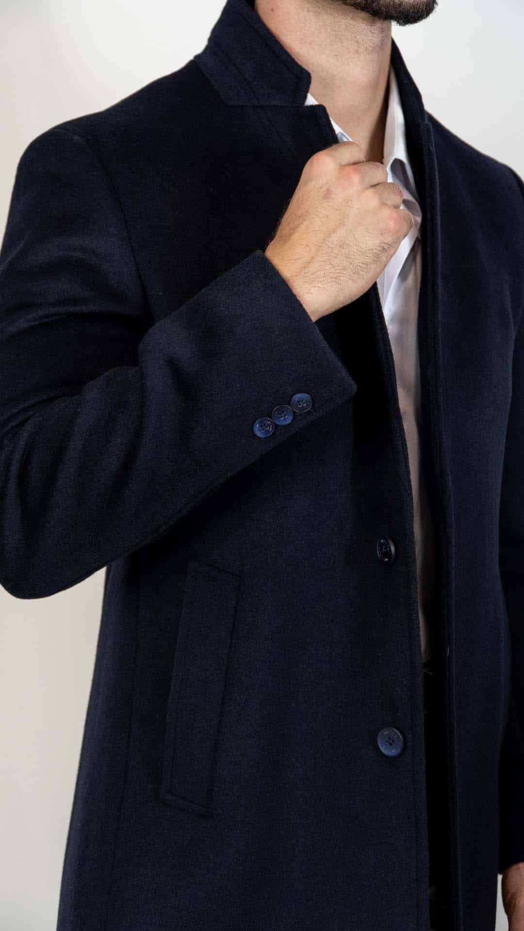 Sobretudo Azul Marinho com Lapela Reta