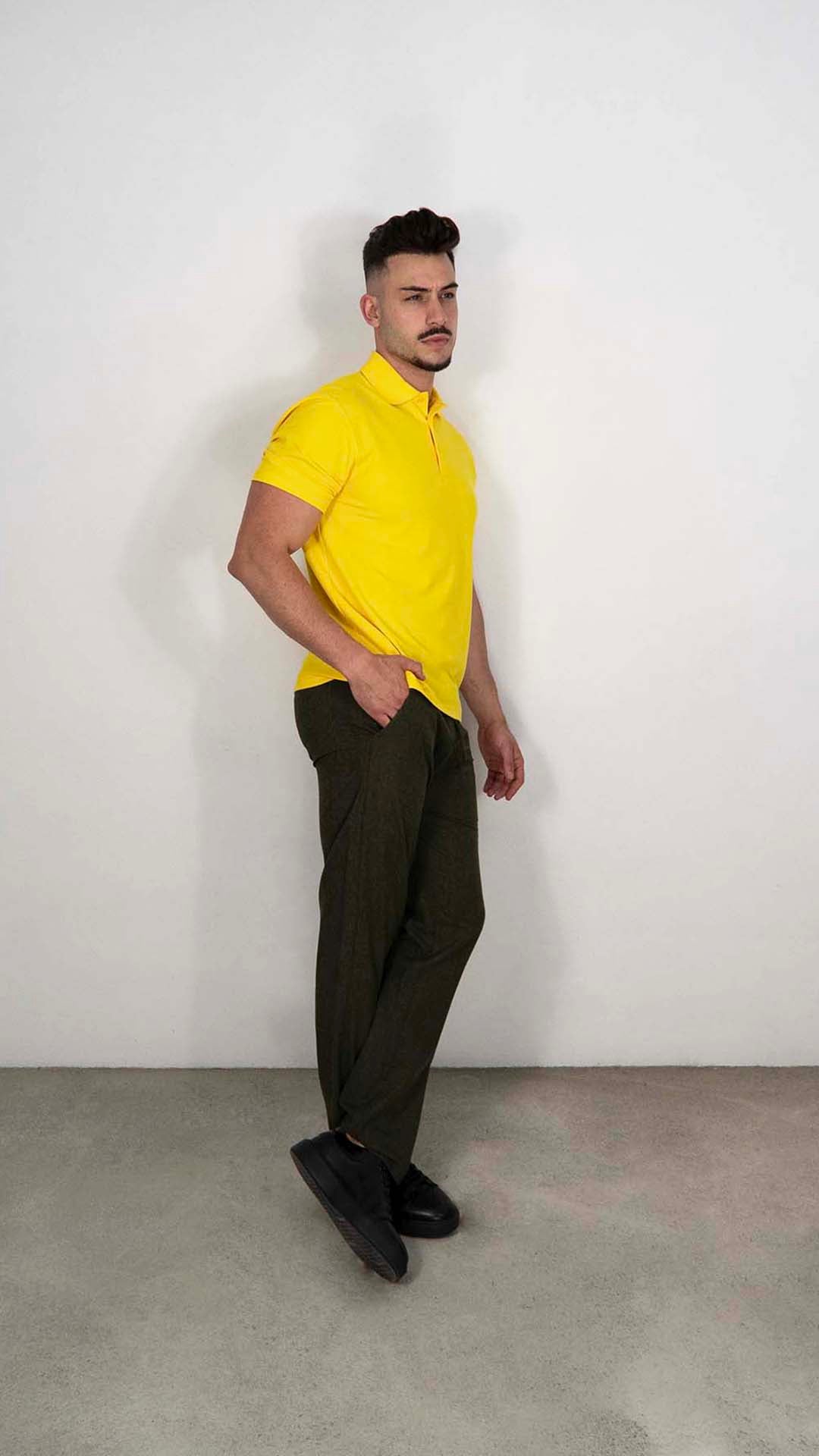 Polo Amarelo Liso