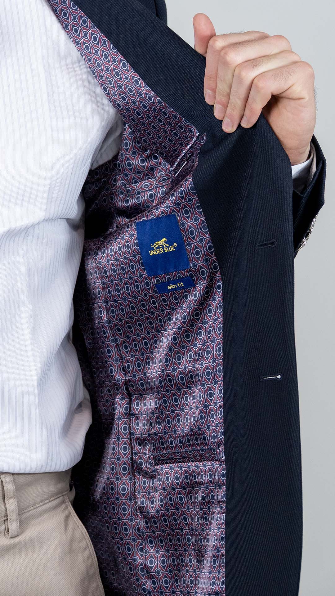 Blazer Azul com Botões Prateados