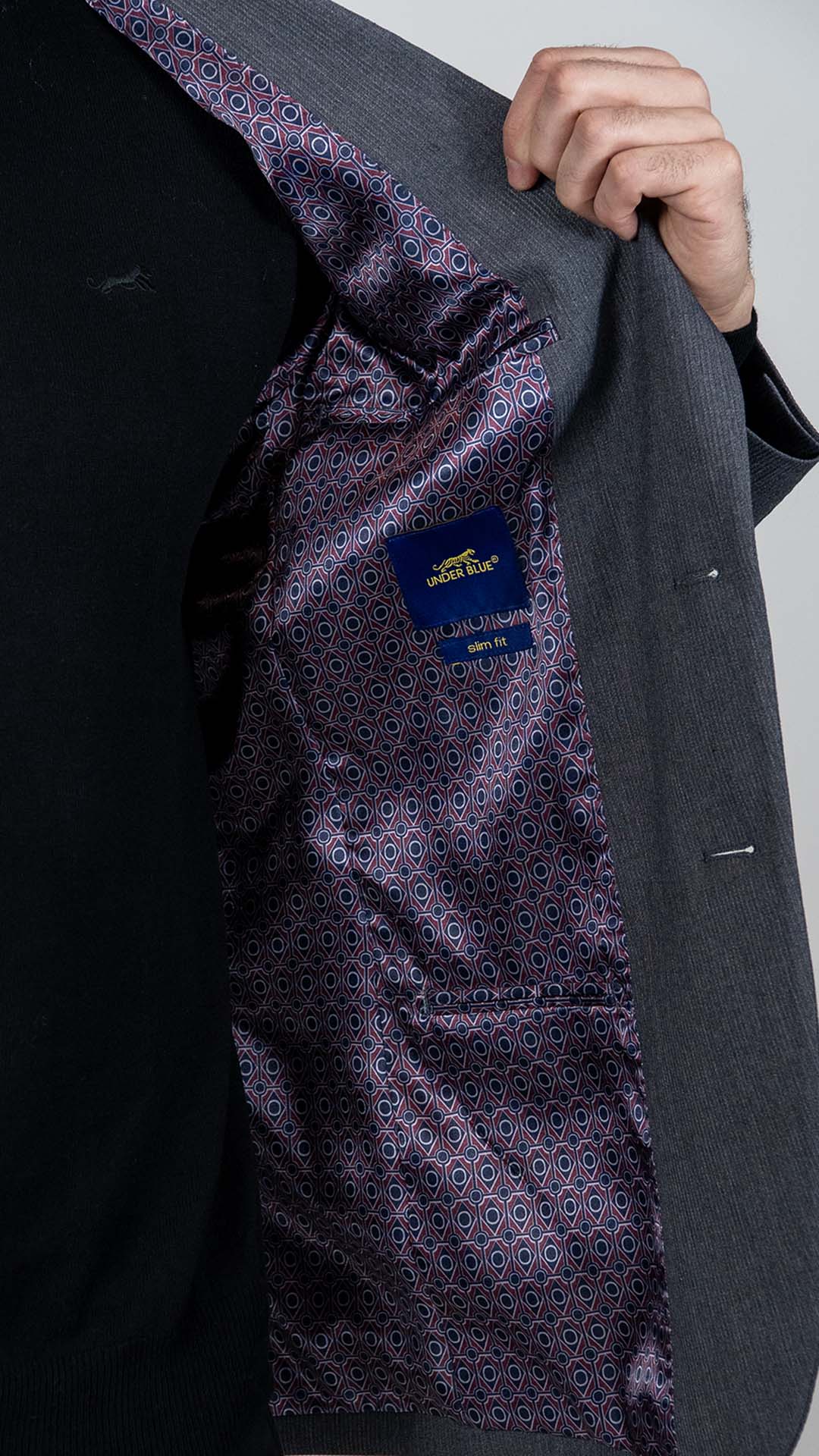 Blazer Cinzento com Botões Prateados
