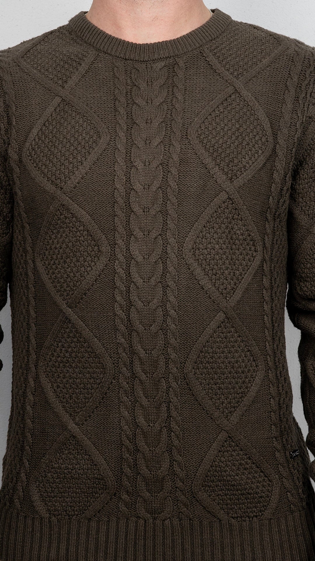 Camisola de Malha Castanha Entrançada