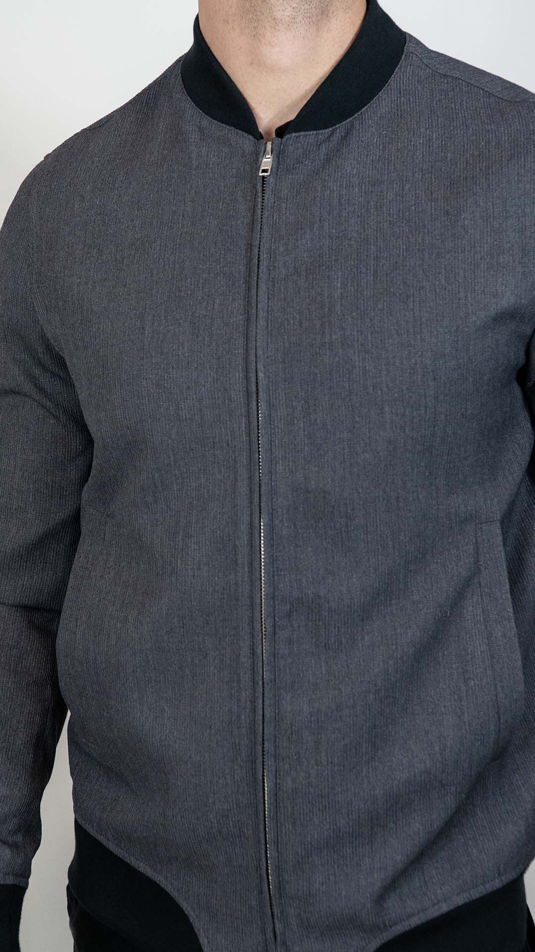 Bomber Básico Cinzento