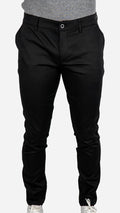 Calça de sarja preta