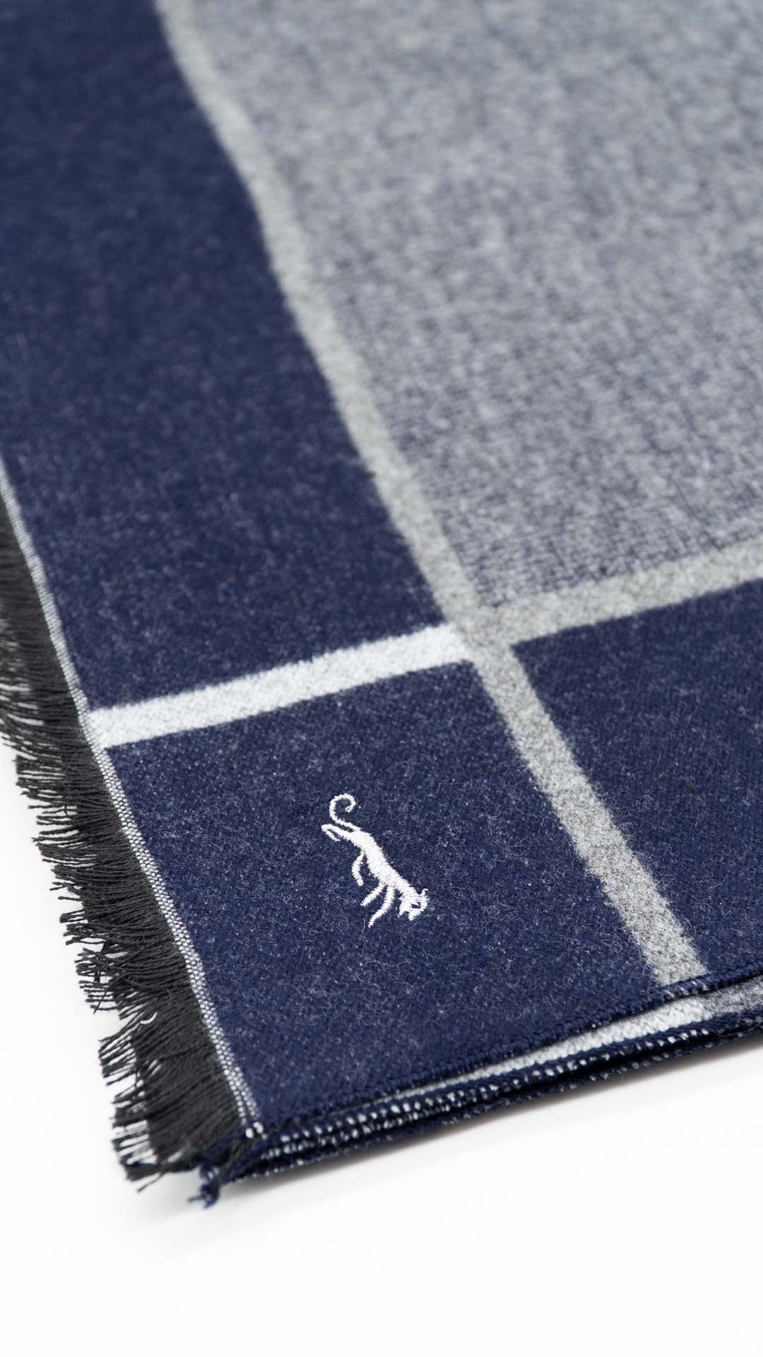 Cachecol Cinza e Azul