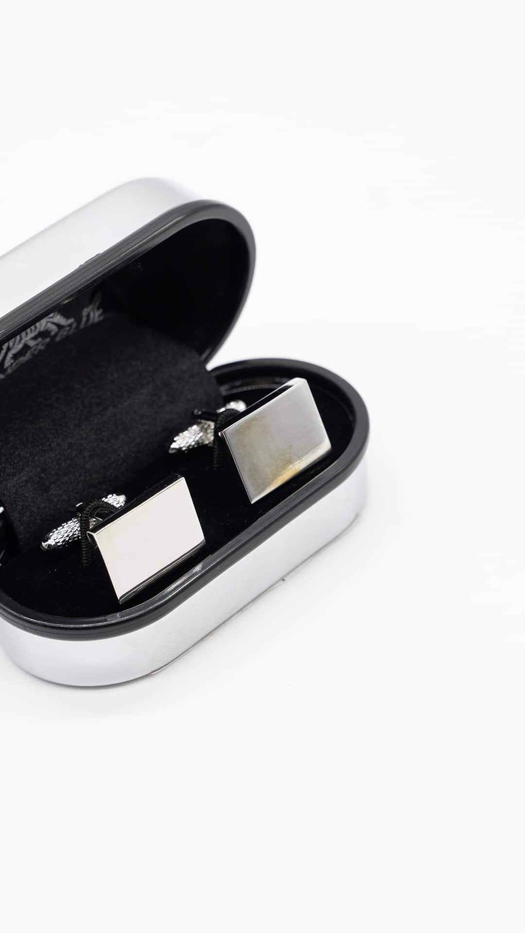 Cufflinkw25-Cor1