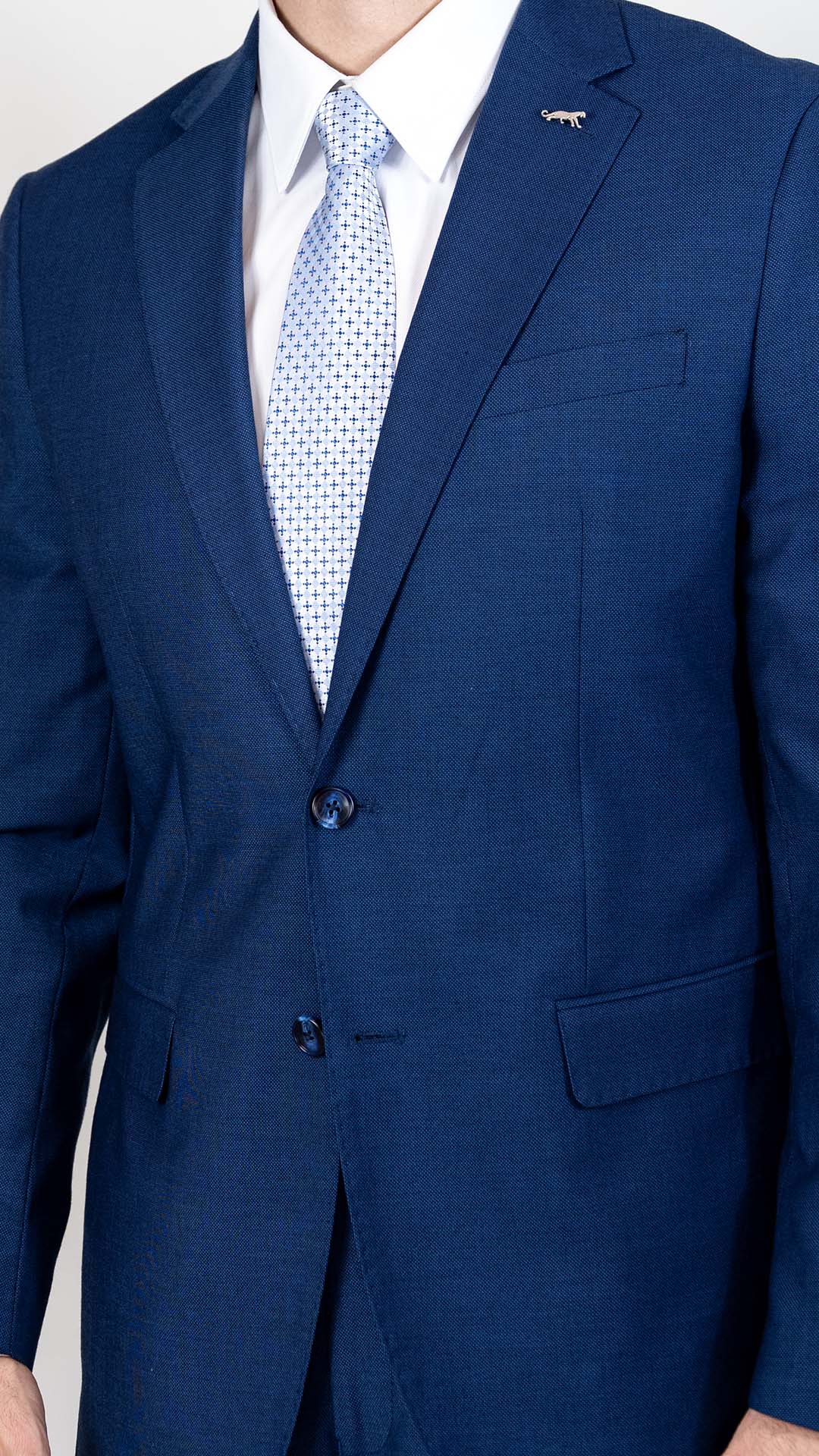 Fato Azul Clássico