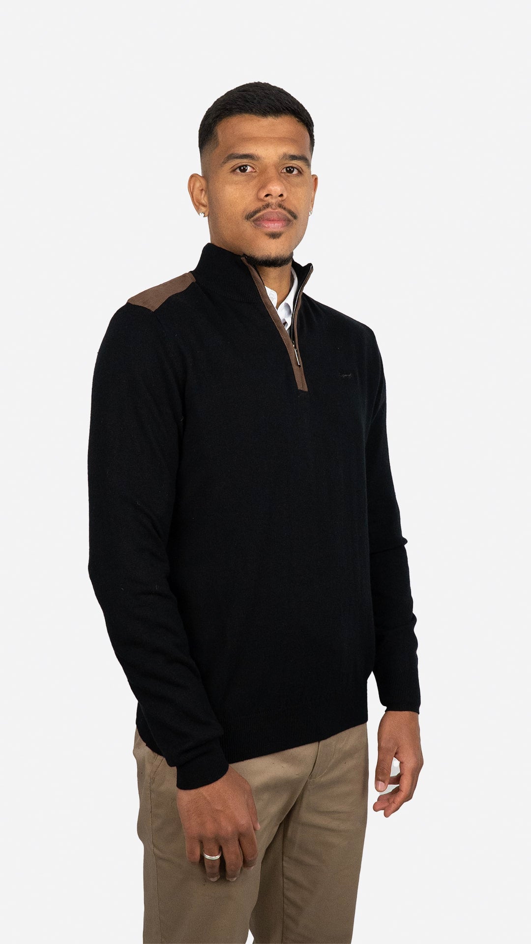 Camisola de Malha Preta com Fecho