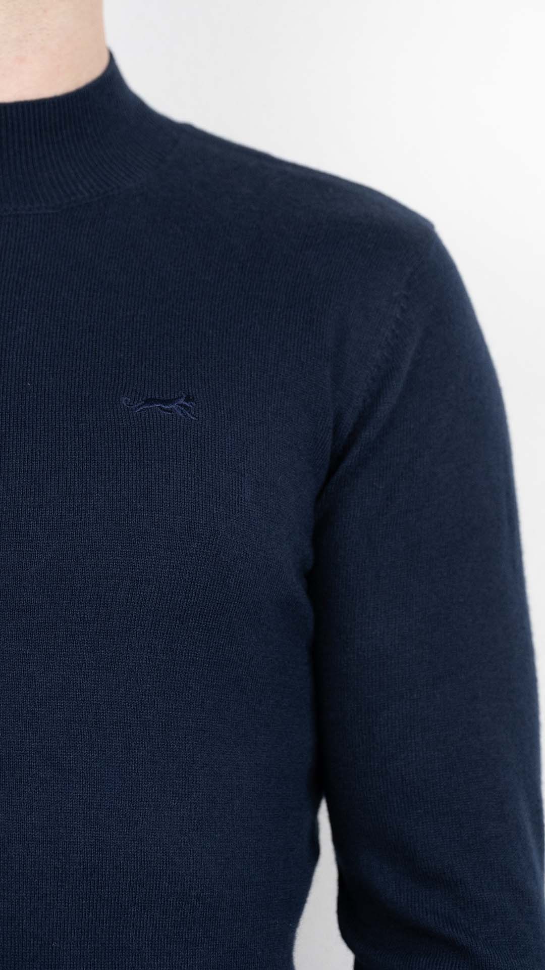 Camisola de Gola Azul