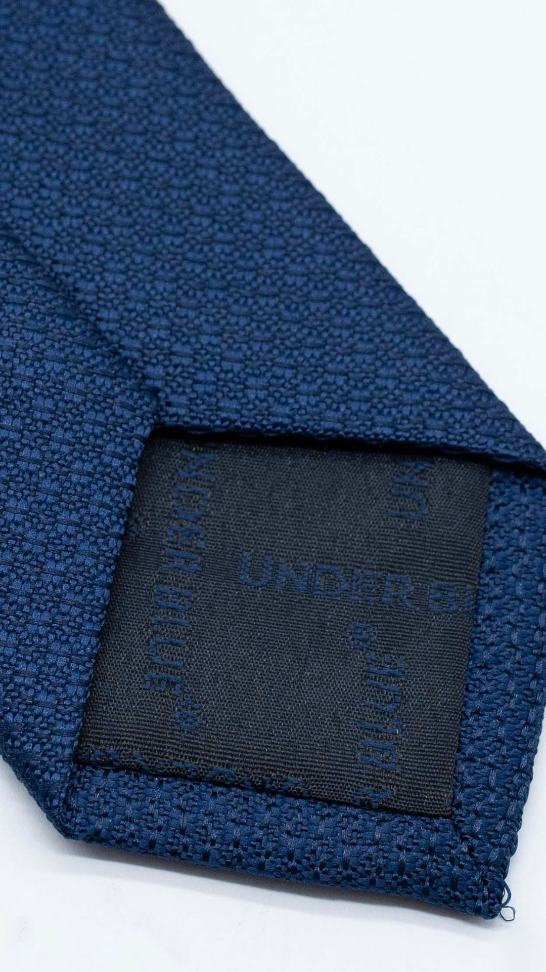 Gravata Skinny Azul Escuro