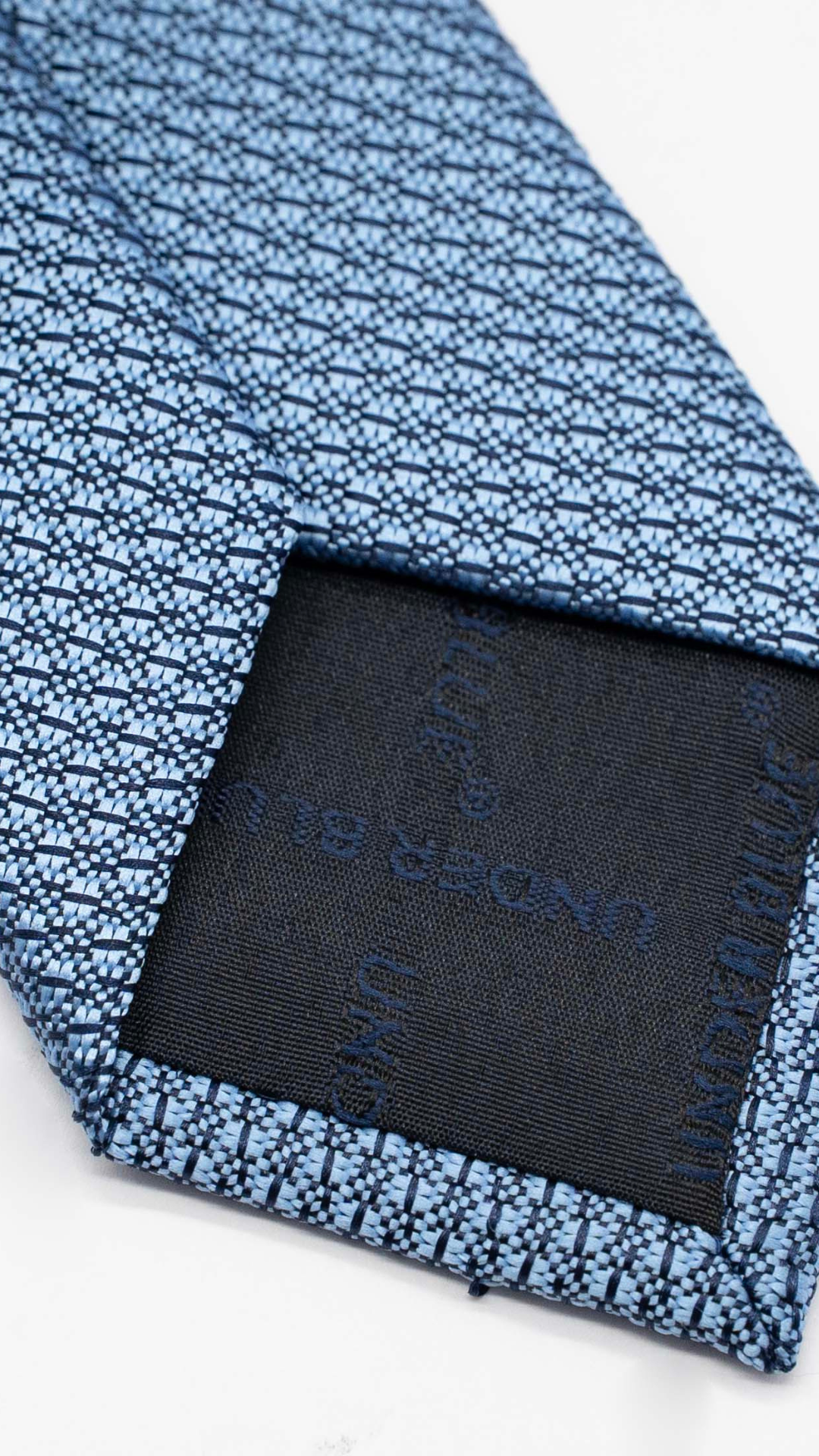 Gravata Skinny Azul Com Padrão