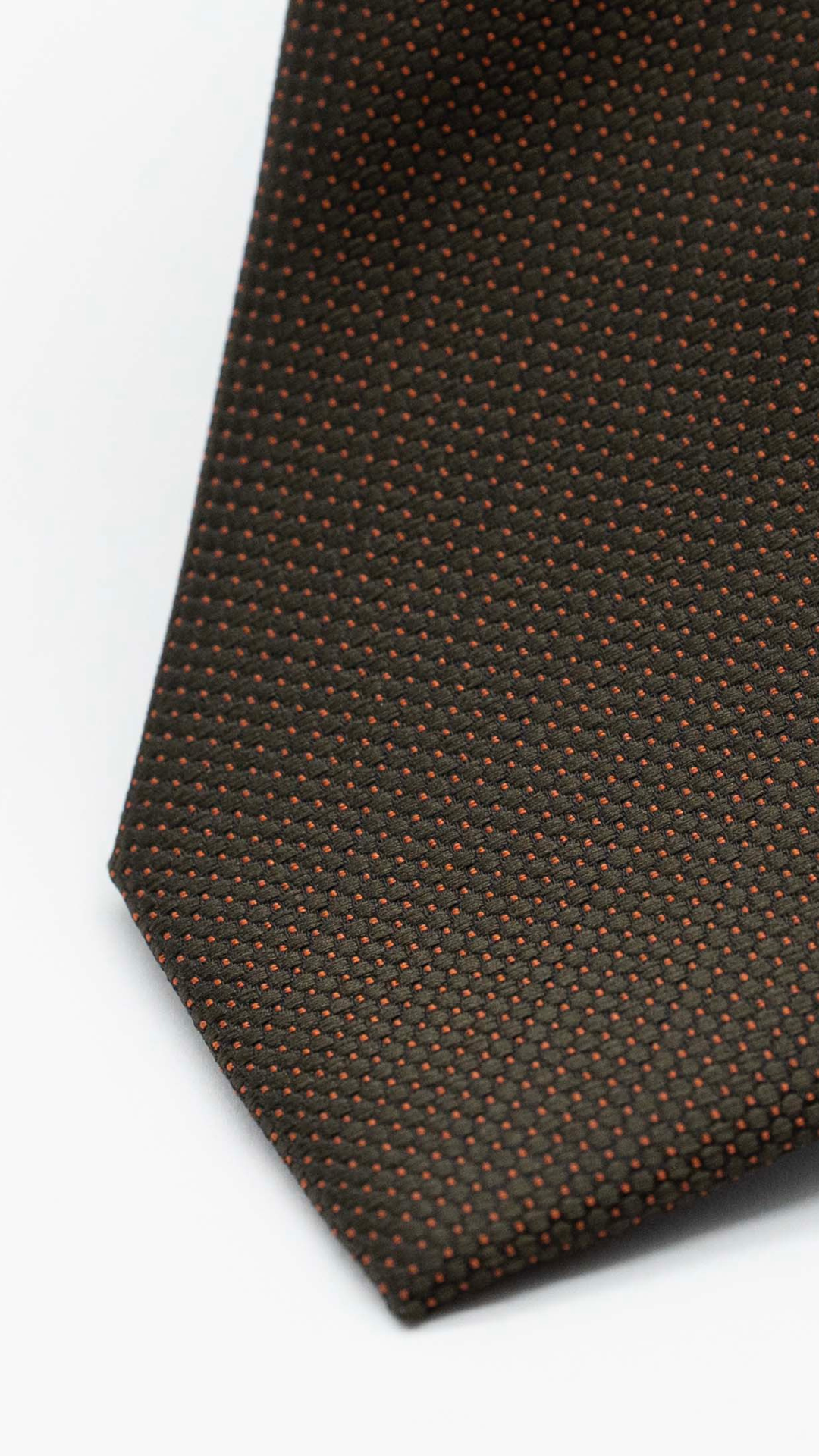 Gravata Skinny Castanha Com Pontilhado