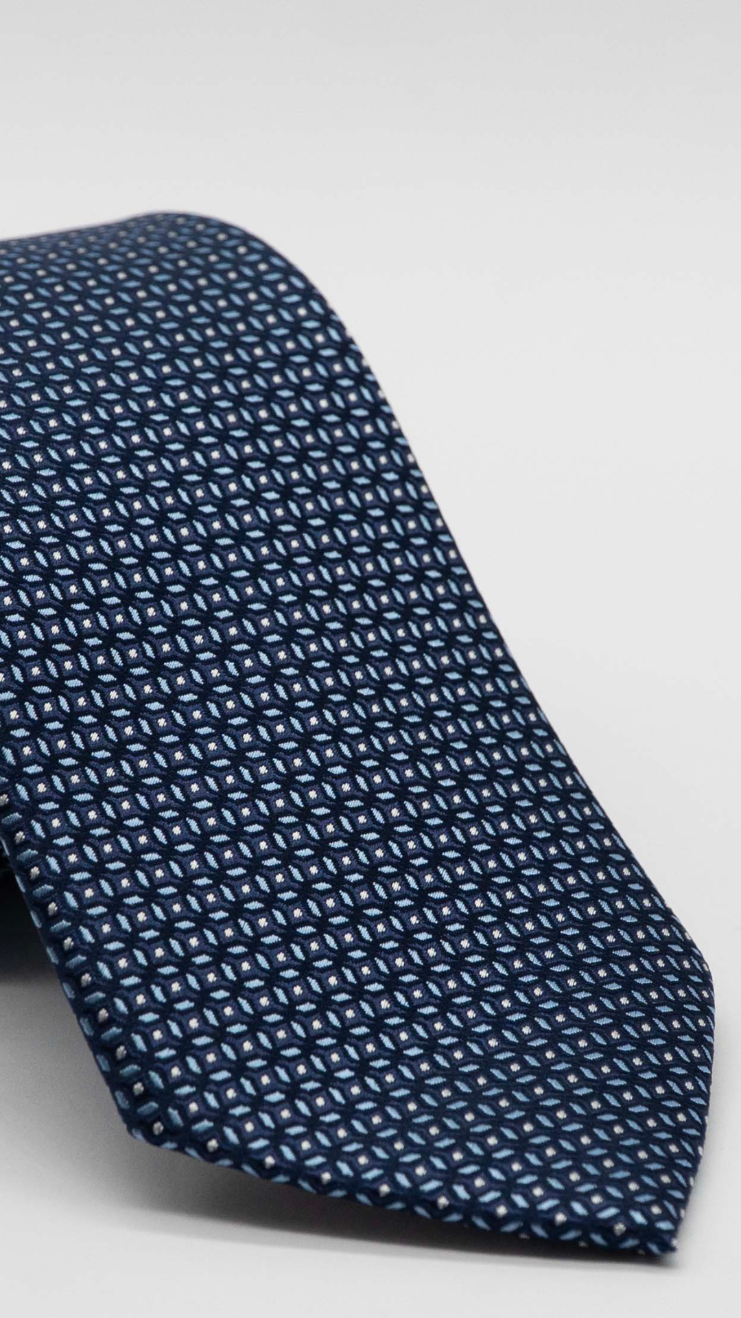 Gravata Regular Azul Marinho com Padrão