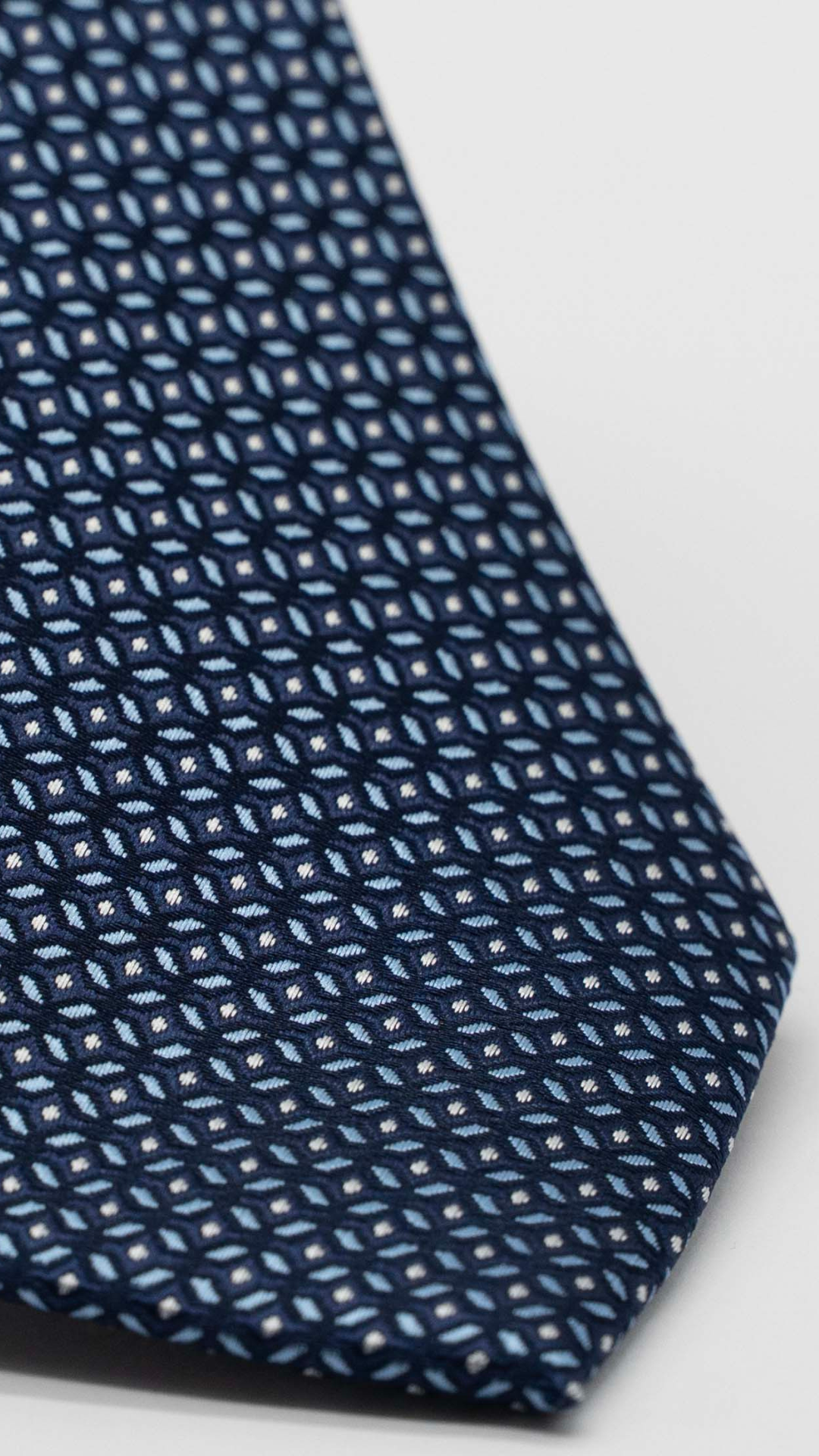 Gravata Regular Azul Marinho com Padrão